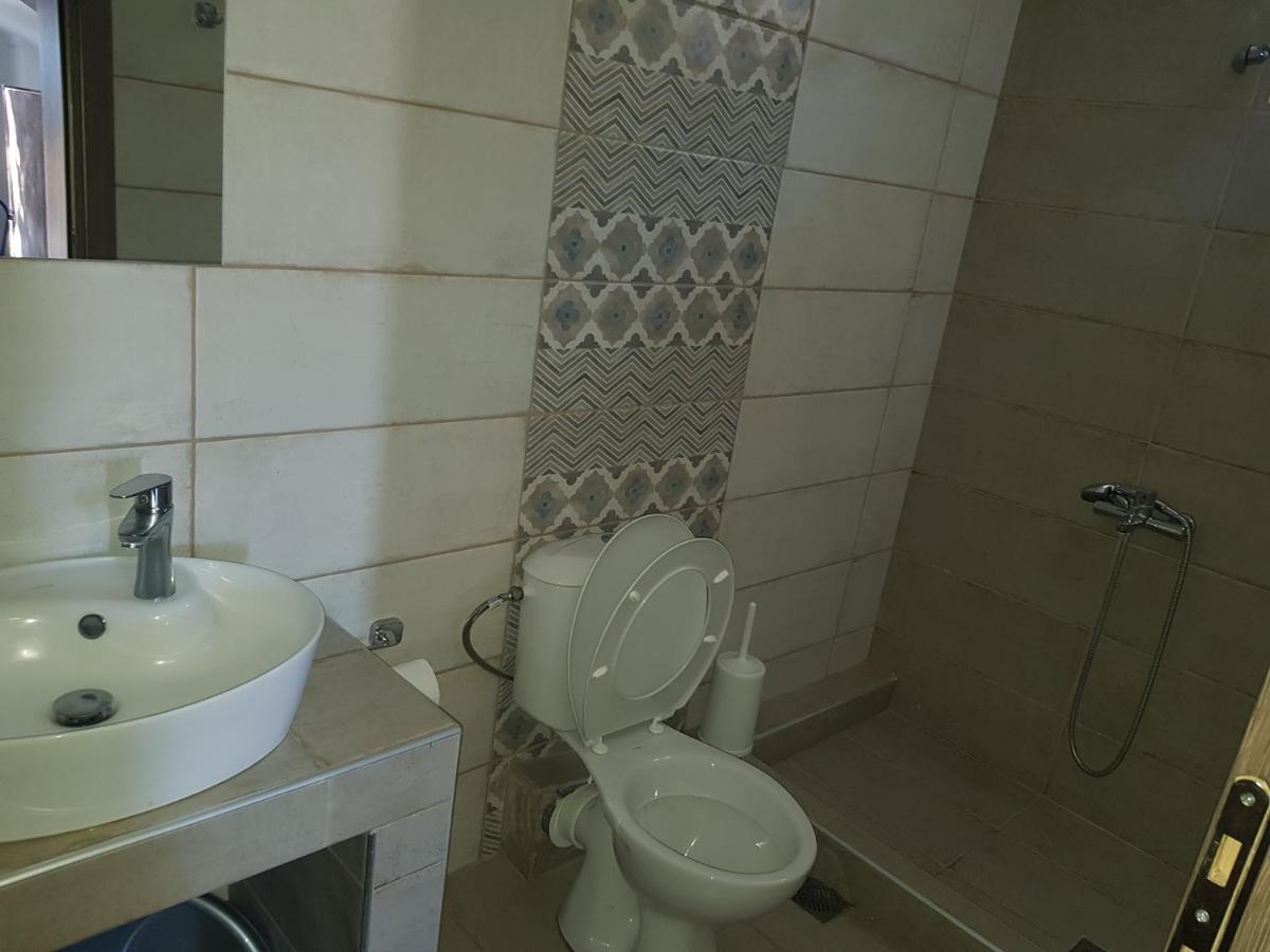Villa Giannis Apartments Nea Vrasna Exterior photo