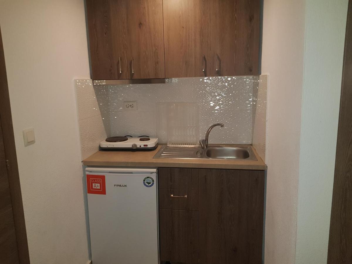 Villa Giannis Apartments Nea Vrasna Exterior photo